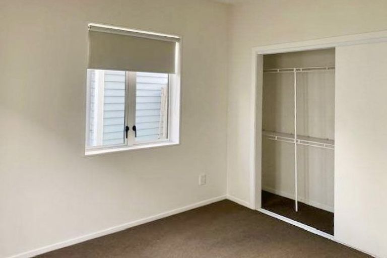 Photo of property in 63 Grove Road, Papakura, 2110