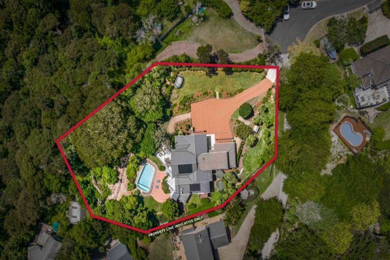 Photo of property in 10 Emily Lane, Greenhithe, Auckland, 0632