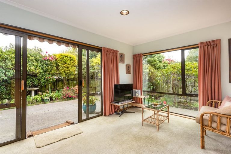 Photo of property in 28b Hamilton Avenue, Ilam, Christchurch, 8041
