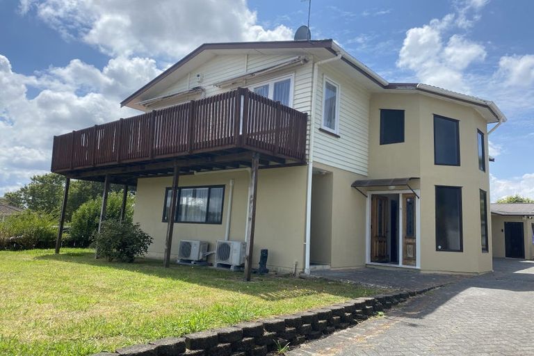 Photo of property in 5 Gregg Place, Sunnyvale, Auckland, 0612