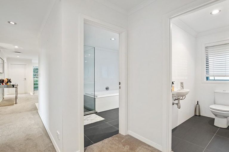 Photo of property in 20 Langford Place, Dairy Flat, Albany, 0792