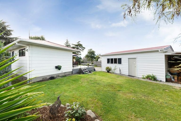 Photo of property in 50 Kaimanawa Street, Kelvin Grove, Palmerston North, 4414