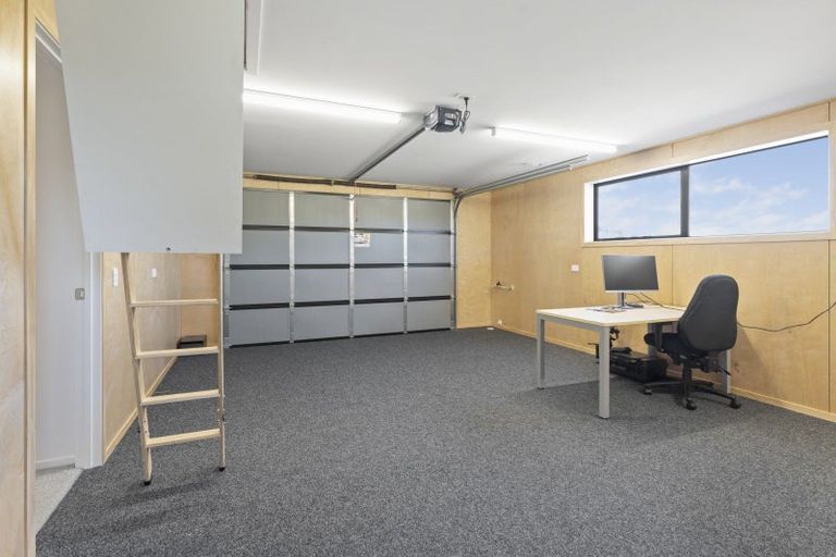 Photo of property in 38 Henderson Drive, Alexandra, 9320