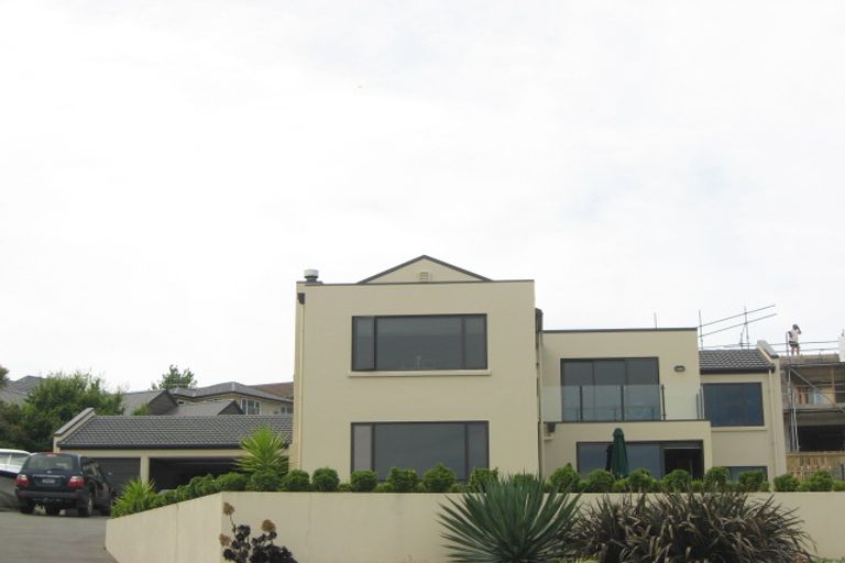 Photo of property in 15 Somerton Rise, Westmorland, Christchurch, 8025