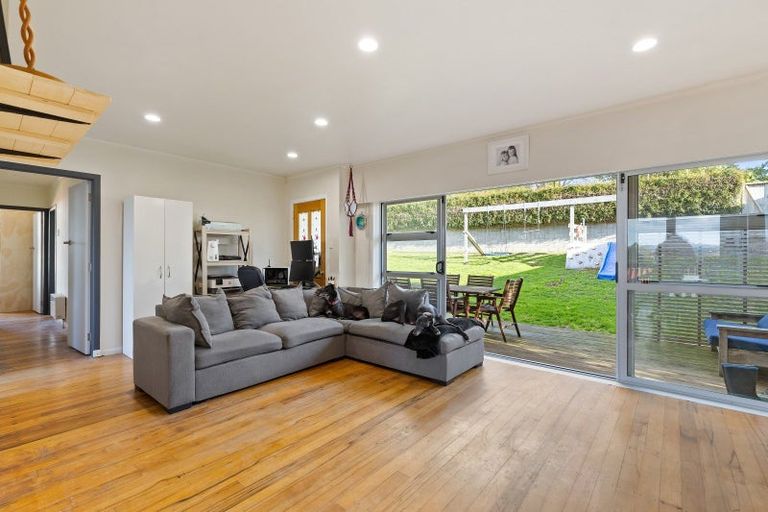 Photo of property in 1 Bear Street, Tirau, 3410