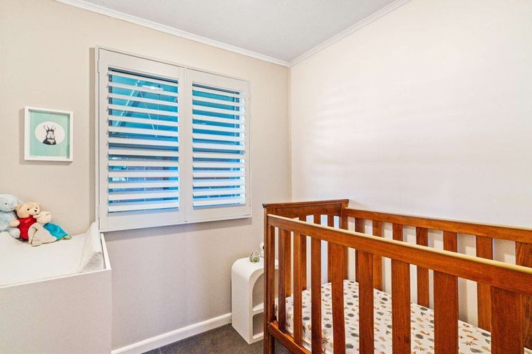 Photo of property in 52 Mcmurdo Street, Tinwald, Ashburton, 7700