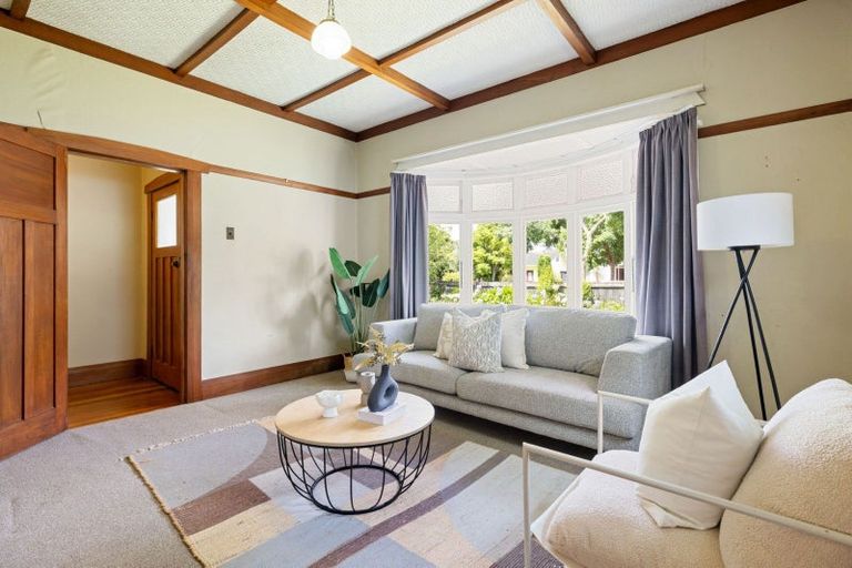 Photo of property in 15 Saint Winifreds Avenue, Hamilton East, Hamilton, 3216