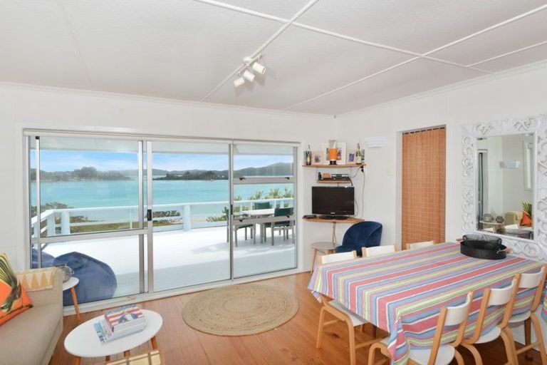 Photo of property in 76 Rapata Road, Oakura, Hikurangi, 0184