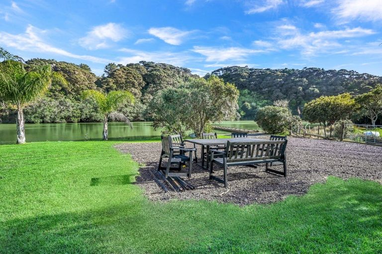 Photo of property in 9 River Palms Lane, Haruru, 0204