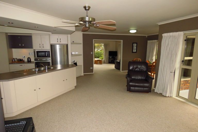 Photo of property in 7 Rochfort Place, Westport, 7825