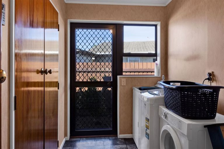 Photo of property in 18 Rimu Street, Hawera, 4610