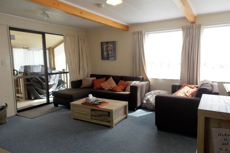 Photo of property in 33 South Street, Papakura, 2110