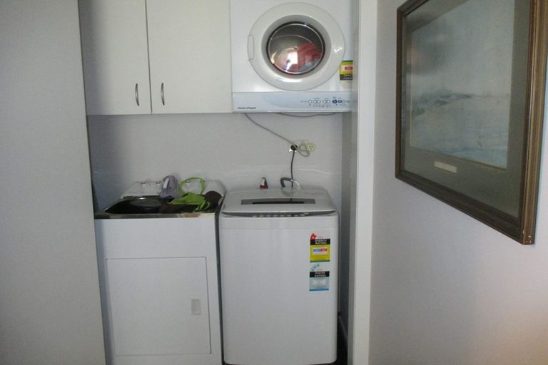Photo of property in 22 Liardet Apartments, 22 Liardet Street, New Plymouth, 4310