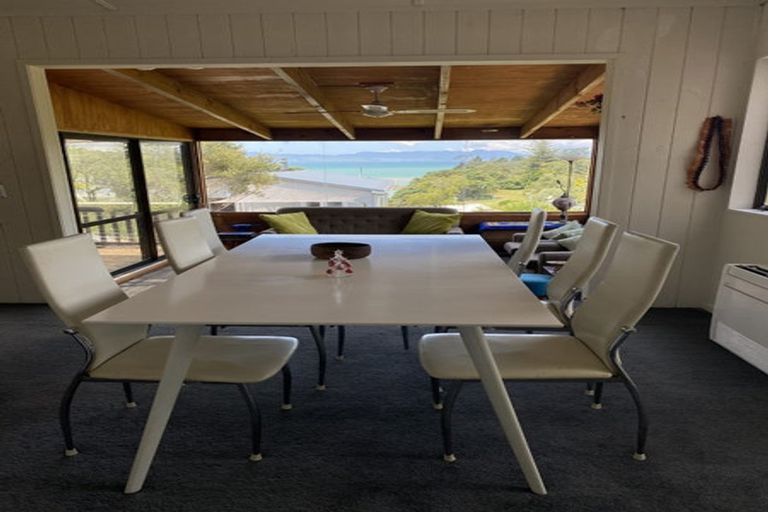 Photo of property in 71 Howard Road, Orere Point, Papakura, 2585