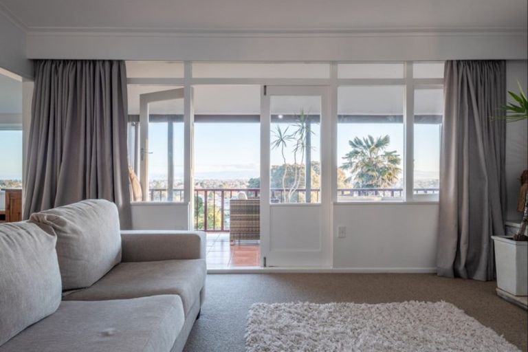 Photo of property in 11 Belgium Terrace, Mangapapa, Gisborne, 4010