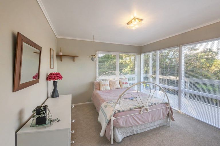 Photo of property in 14 Tensing Place, Khandallah, Wellington, 6035