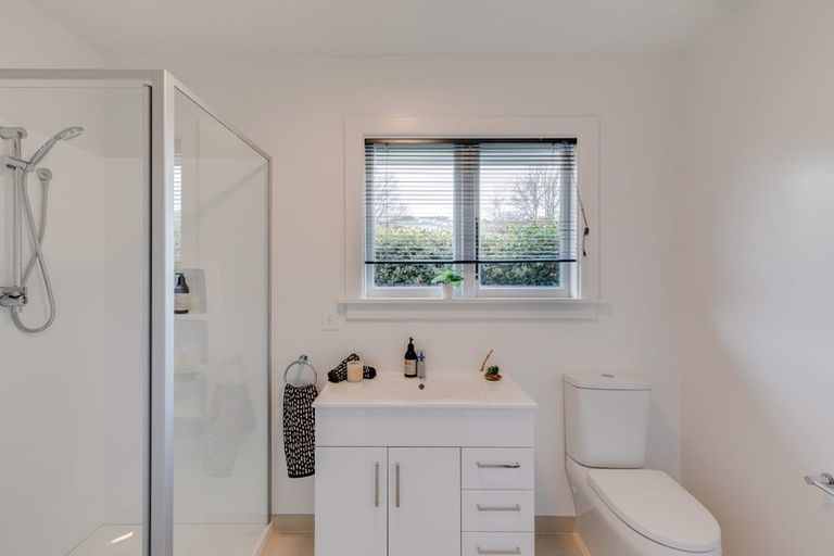 Photo of property in 18 Remuera Avenue, Cashmere, Christchurch, 8022