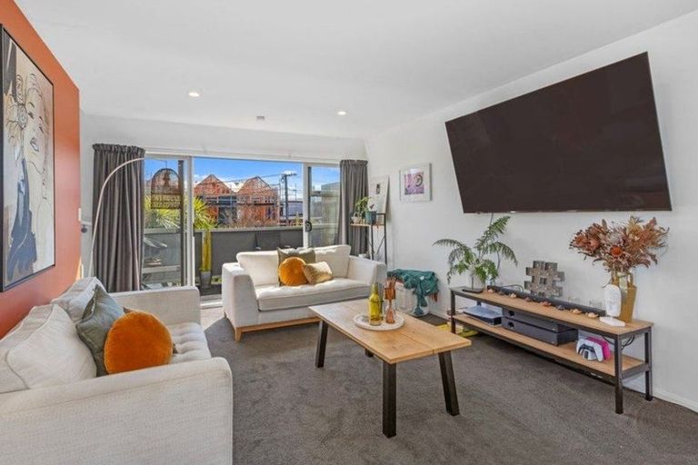 Photo of property in 140 Purchas Street, Edgeware, Christchurch, 8013