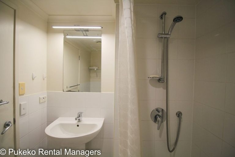 Photo of property in The Rennaissance, 3d/18 Ronwood Avenue, Manukau, Auckland, 2104