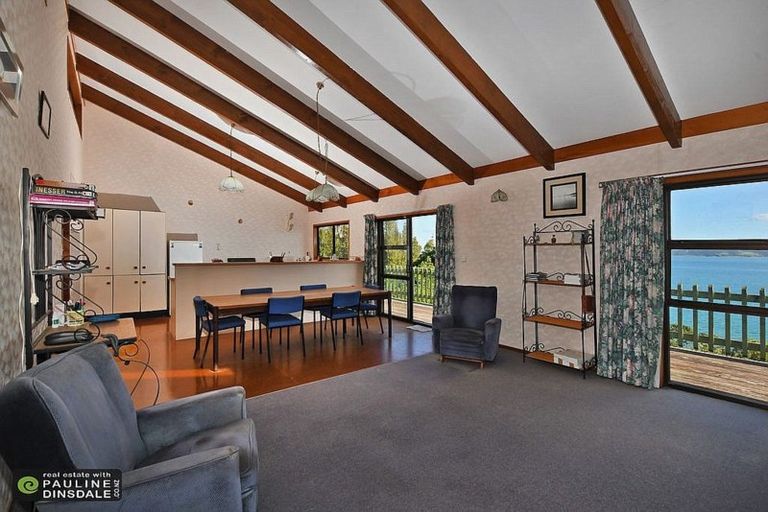 Photo of property in 206 Manganese Point Road, Tamaterau, Whangarei, 0174