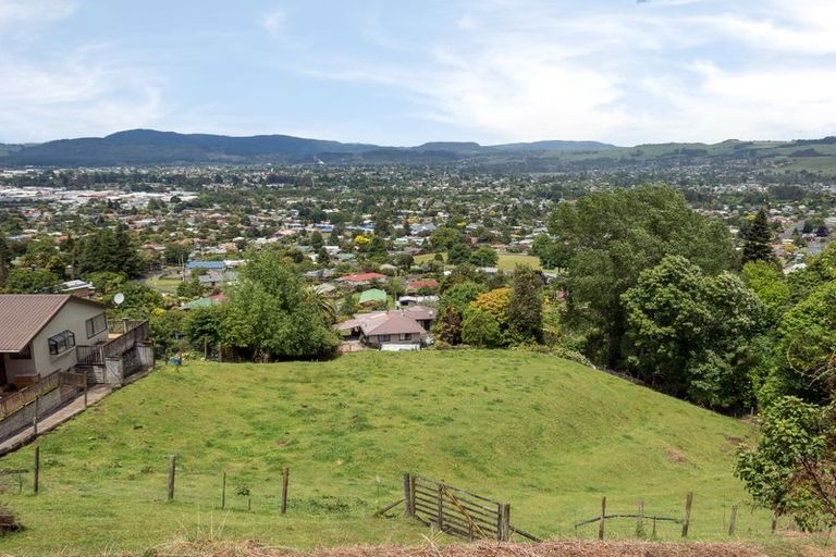 Photo of property in 91 Mountain Road, Western Heights, Rotorua, 3015