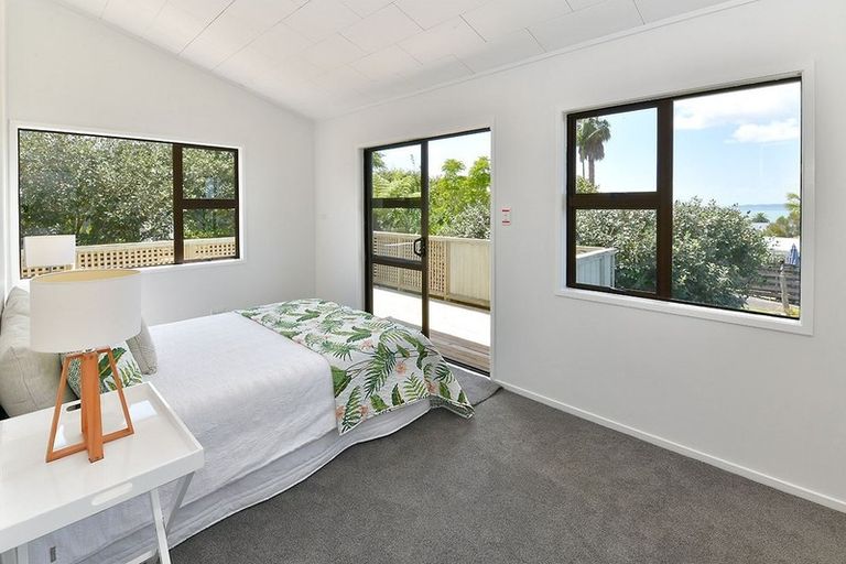 Photo of property in 15 Snells Beach Road, Snells Beach, 0920