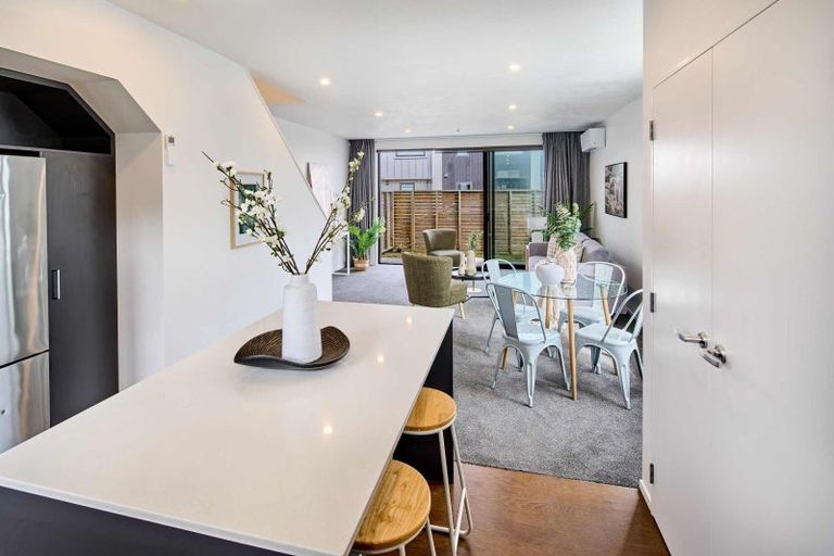 Photo of property in 2b Mamari Street, Rongotai, Wellington, 6022