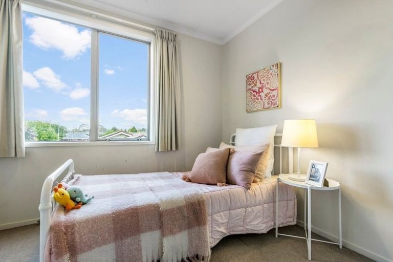 Photo of property in 11/6 Page Place, Hamilton East, Hamilton, 3216