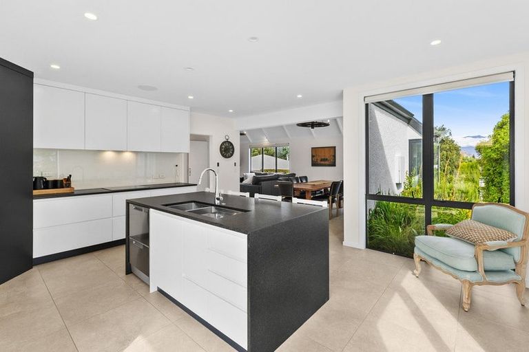 Photo of property in 19 Rimu Lane, Wanaka, 9305