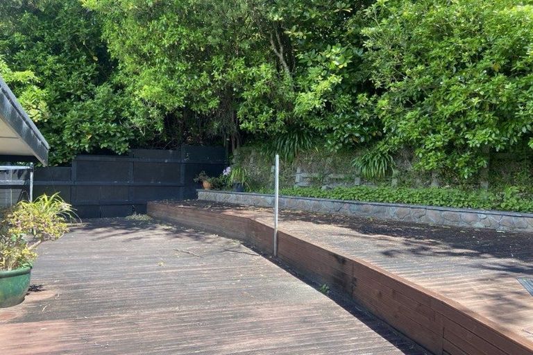 Photo of property in 10 Rondane Place, Tirohanga, Lower Hutt, 5010