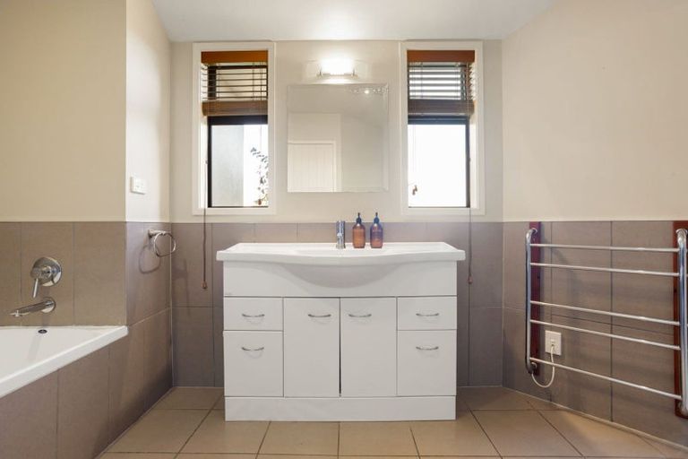 Photo of property in 317b Inglefield Street, Pirongia, Te Awamutu, 3876