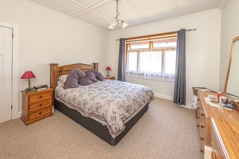 Photo of property in 18 Field Street, Aramoho, Whanganui, 4500