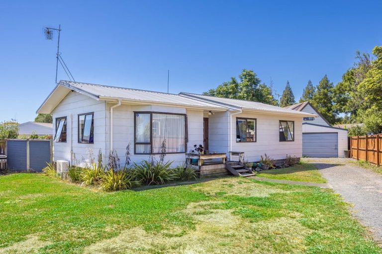 Photo of property in 7 Bartholomew Drive, Nawton, Hamilton, 3200