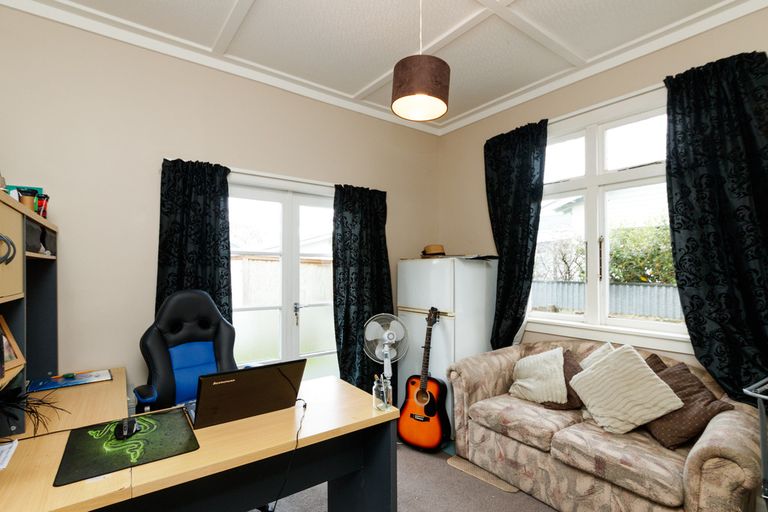 Photo of property in 31 Miro Street, Takaro, Palmerston North, 4410
