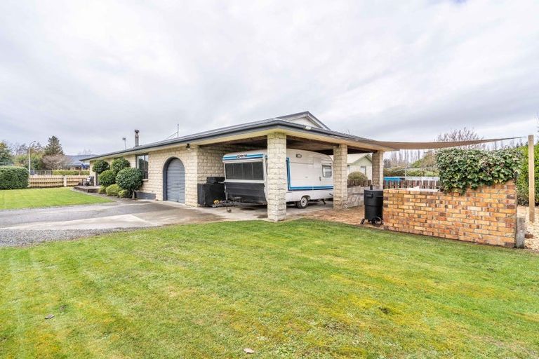 Photo of property in 126 Great North Road, Winton, 9720