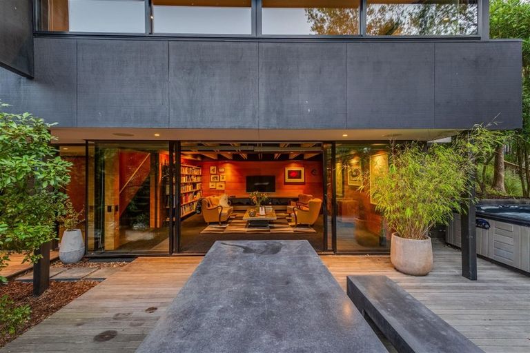 Photo of property in 41 Holliss Avenue, Cashmere, Christchurch, 8022