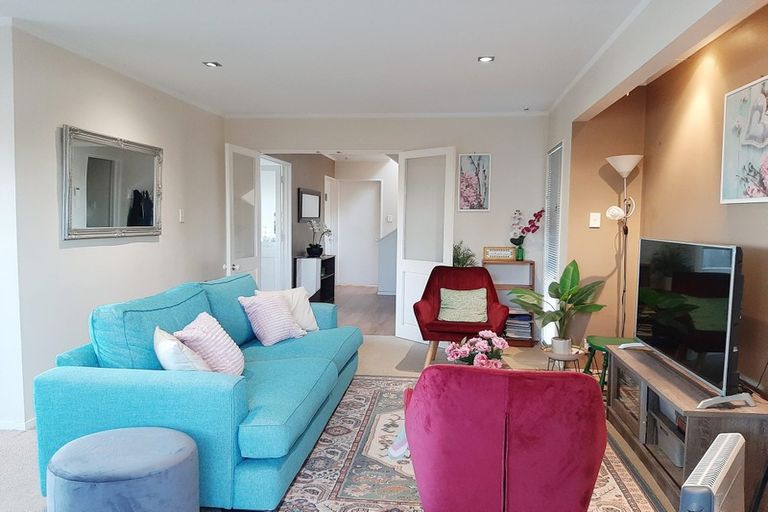 Photo of property in 90b Simmental Crescent, Somerville, Auckland, 2014