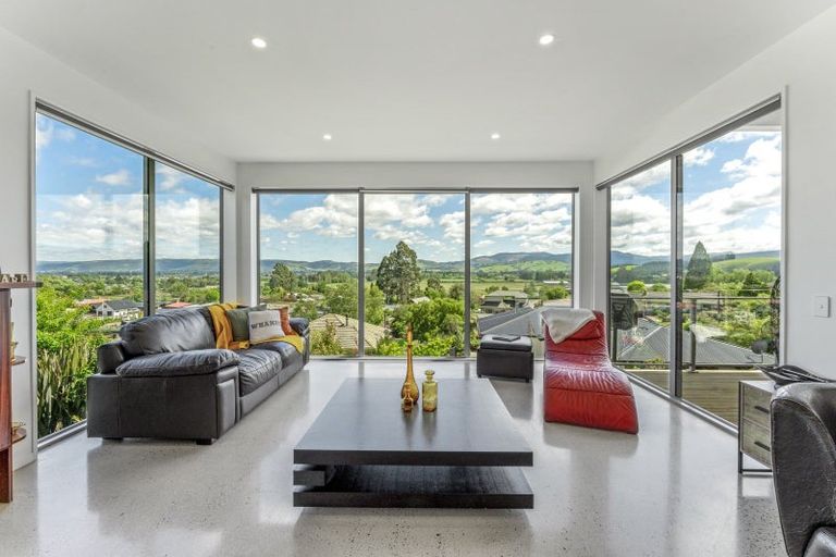 Photo of property in 32 Paterson Road, Mosgiel, 9092
