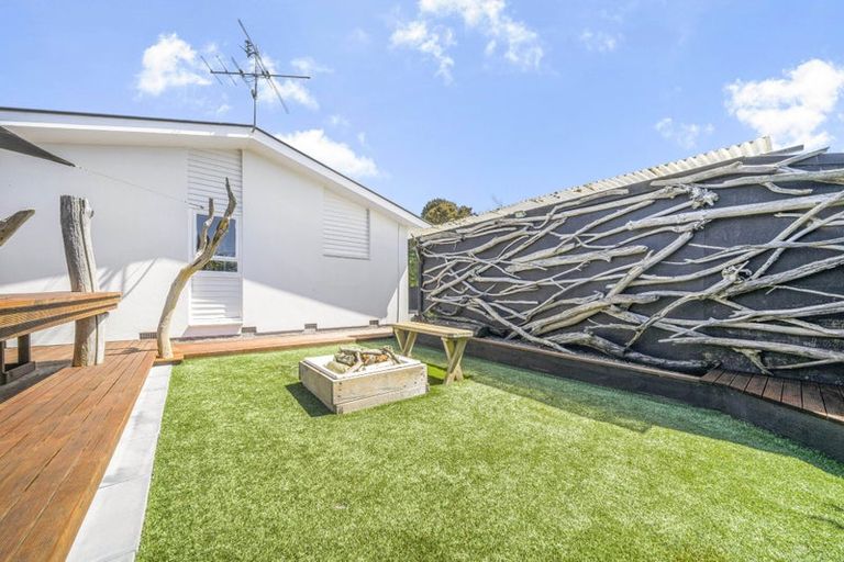 Photo of property in 8 Otaki Place, North New Brighton, Christchurch, 8083