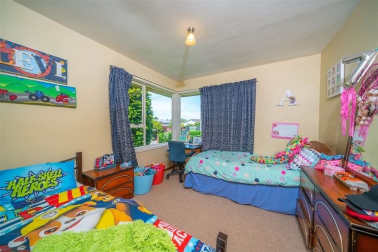 Photo of property in 10 Kopara Street, Templeton, Christchurch, 8042