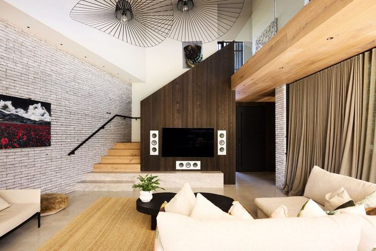 Photo of property in 65 Pitau Road, Mount Maunganui, 3116