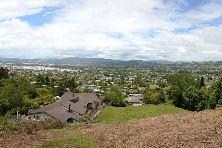 Photo of property in 91 Mountain Road, Western Heights, Rotorua, 3015