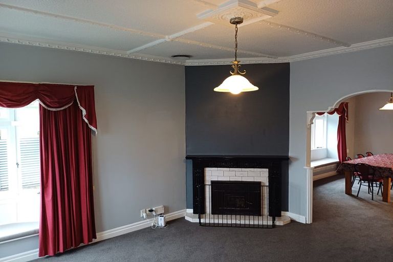 Photo of property in 404 Tremaine Avenue, Takaro, Palmerston North, 4412