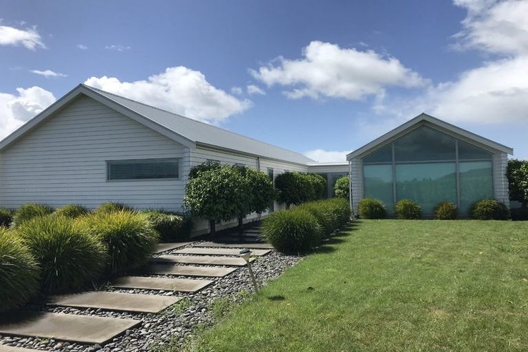 Photo of property in 37 Baxter Michael Crescent, Cambridge, 3434