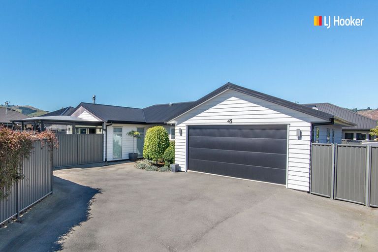 Photo of property in 45 Silver Springs Boulevard, Mosgiel, 9024