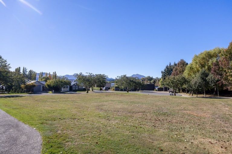 Photo of property in 22 Hyland Street, Wanaka, 9305