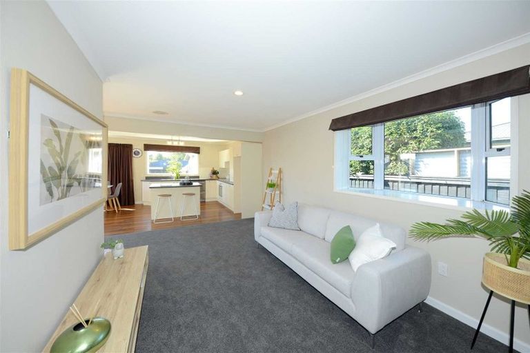 Photo of property in 39 Middlepark Road, Sockburn, Christchurch, 8042
