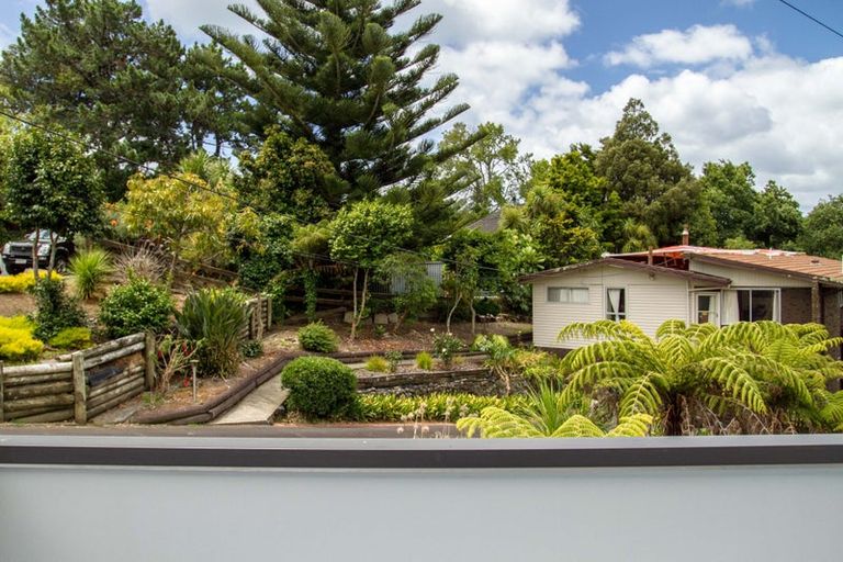 Photo of property in 24a Korotaha Terrace, Rothesay Bay, Auckland, 0630
