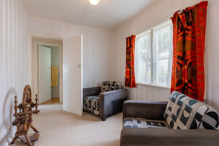 Photo of property in 116 Alexander Road, Raumati Beach, Paraparaumu, 5032