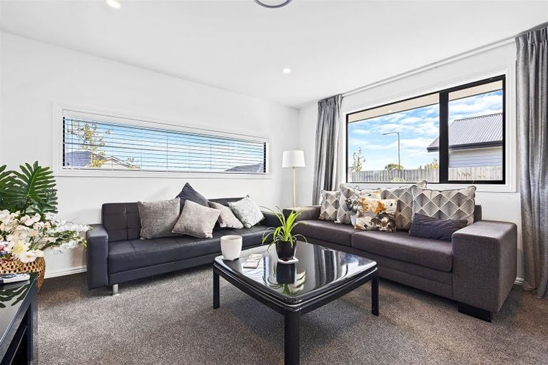 Photo of property in 45 Mcquillan Avenue, Woodend, 7610